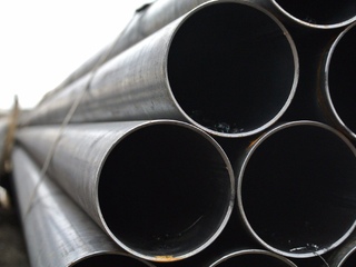 Труба стальная  электросварная 83х4.5 мм 0 - в «Монолит-Металлопрокат».