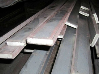 Полоса стальная 80х5 мм Н/Д 2 - в «Монолит-Металлопрокат».